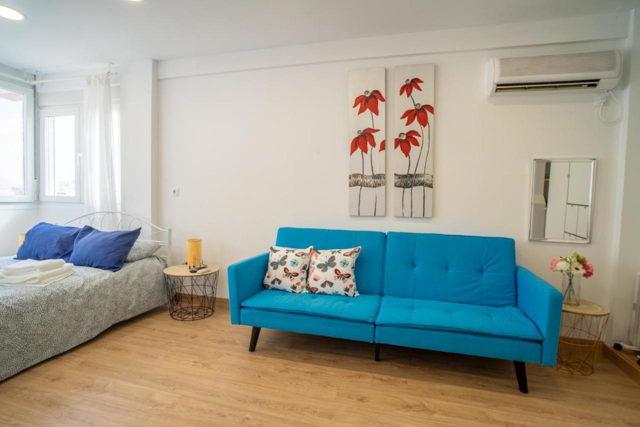 Apt. P/3 10' From The Beach W/Wifi In Torremolinos Exteriör bild