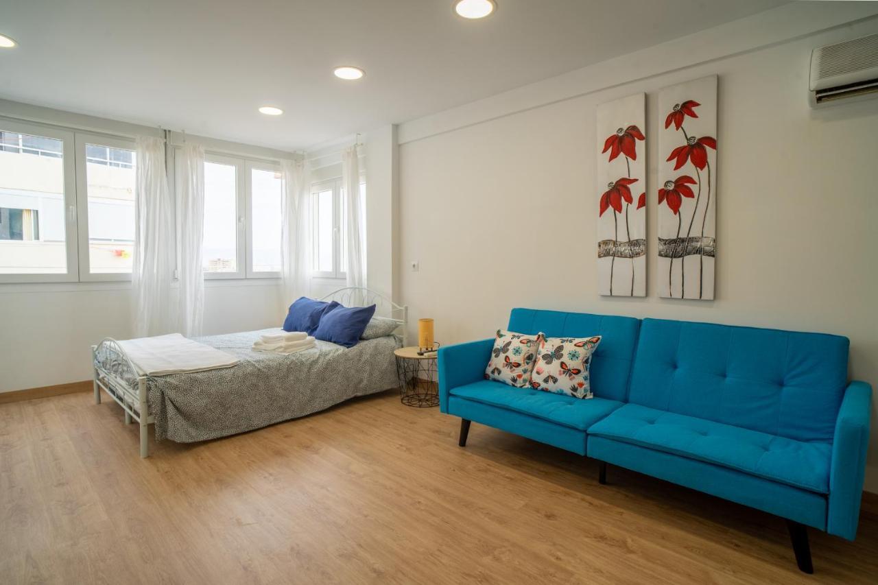 Apt. P/3 10' From The Beach W/Wifi In Torremolinos Exteriör bild